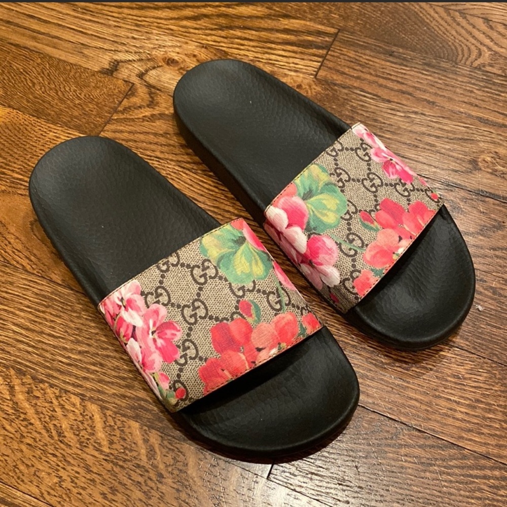 Gucci Womens Bloom Pursuit Slides Sandals 7.5